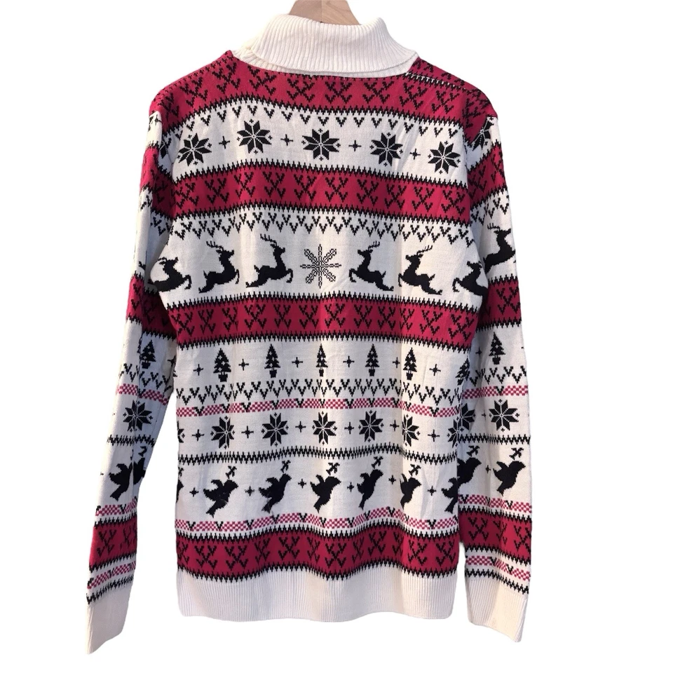 Women's Boohoo red white Christmas Holiday fair isle turtleneck sweater size lg - Image 4 of 4
