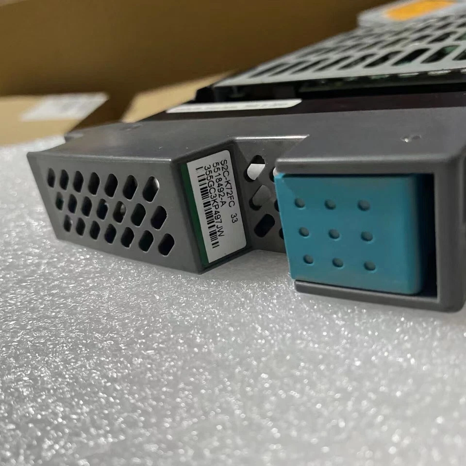 HITACHI 5518492-A  HDD  XP1024 73GB 15K FC Spare Disk - Image 3 of 4