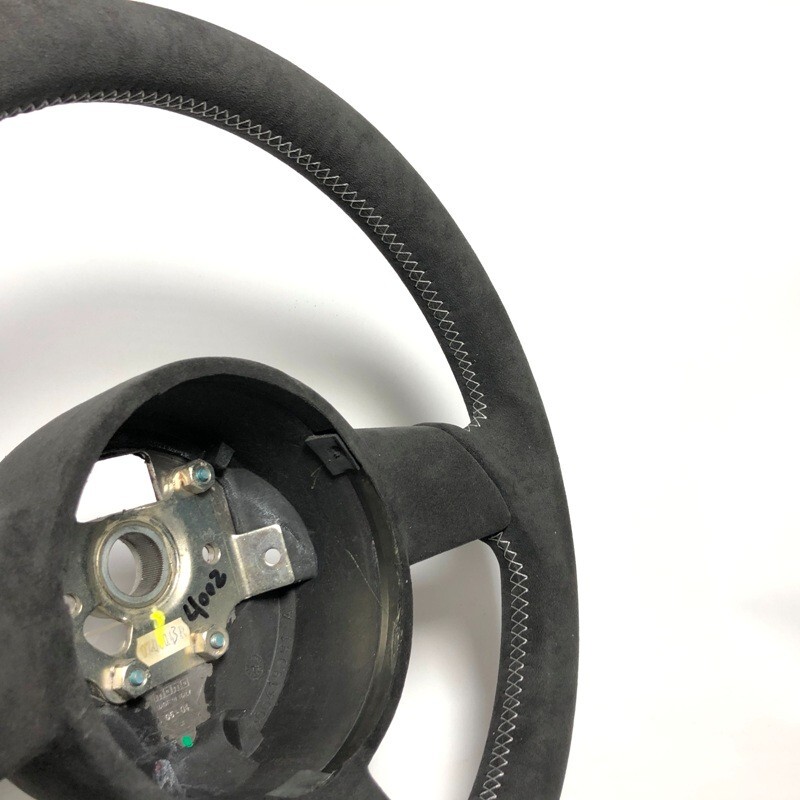 Full Alcantara padded Lamborghini Gallardo steering wheel custom stitching LP560
