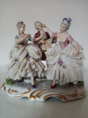 Figurengruppe Rokoko - Stil  Capodimonte Keramik Italien 20. Jahrhundert