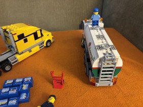 LEGO Vintage Yellow Truck 3221 and Octan Fuel Tanker 60016 Lot Classic City