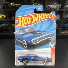 Hot Wheels Muscle Mania 164 71 Plymouth Gtx Blue Diecast Car