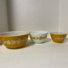 Vintage Pyrex Butterfly Gold Set of 3 Mixing Bowls 401 402 403 Nesting Design