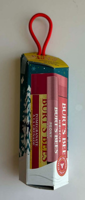 Burts Bees Mistletoe Kiss Bee Merry Gift Set Pomegranate Hibiscus Peony Lip
