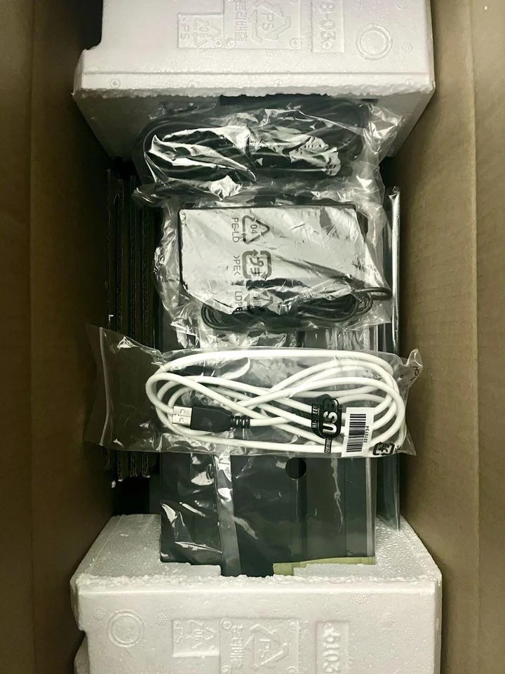 NEW Epson Perfection EPSON GT-X980 V850 Pro High-performance film Scanner - Image 2 of 4