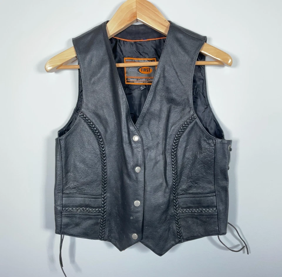 Harley Davidson Leather Biker Vest Women's Medium - Large Black Laces - Image 2 of 4