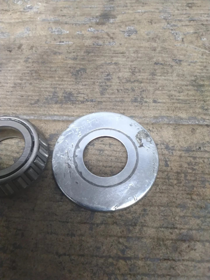 Harley-Davidson Electra Glide Ultra Classic 2008 vástago de dirección hardware BR-696 Foto 3 de 4