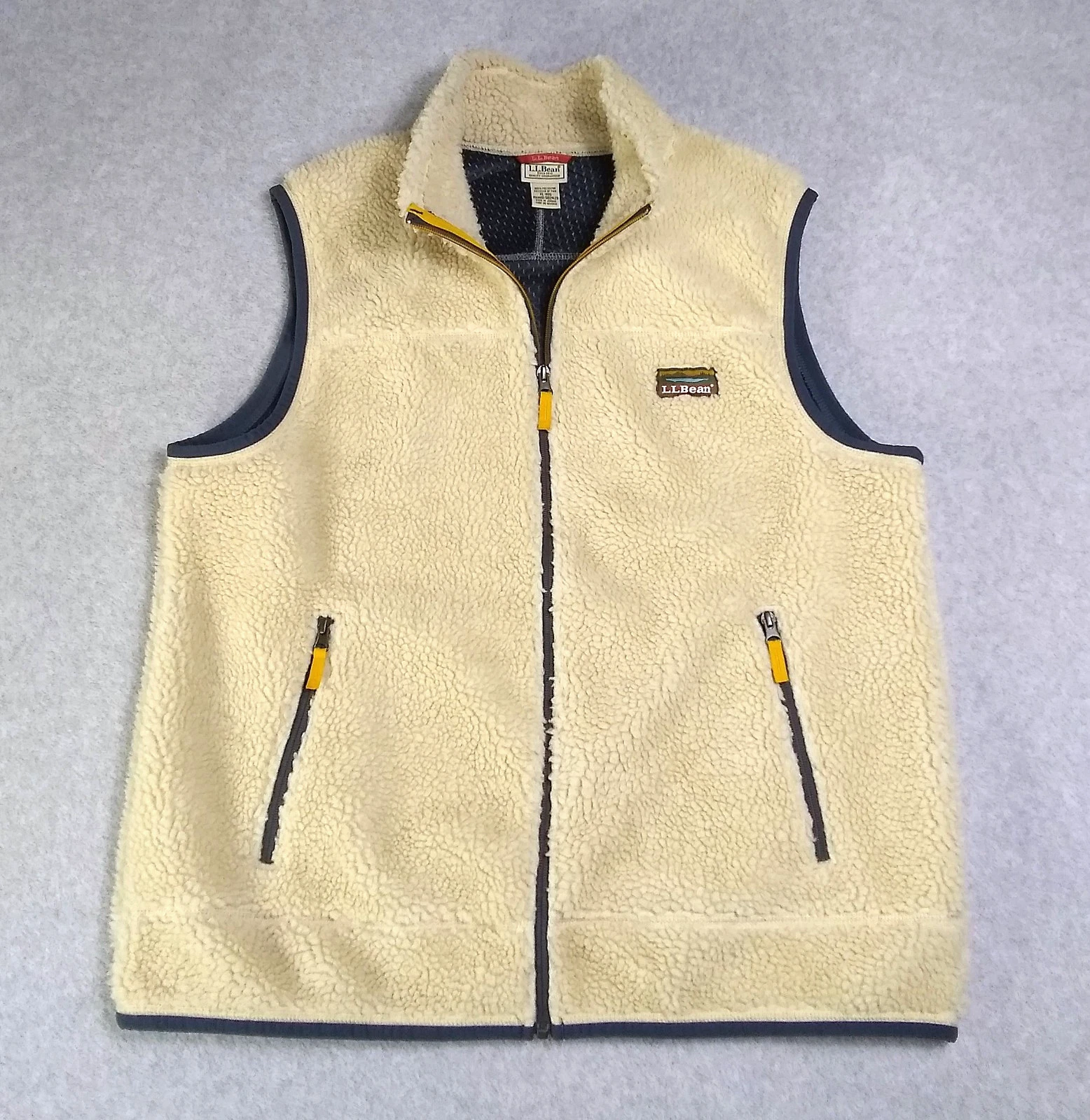 LL Bean Sherpa Fleece Vest Mens XL Ivory Mountain Pile Full Zip Pockets
Opens in a new window or tab