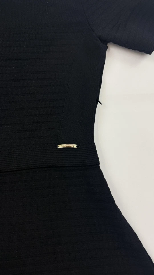 Vestido Elisabetta Franchi para mujer IT 42 negro ajustado y acampanado tejido línea A hecho en Italia Foto 3 de 4