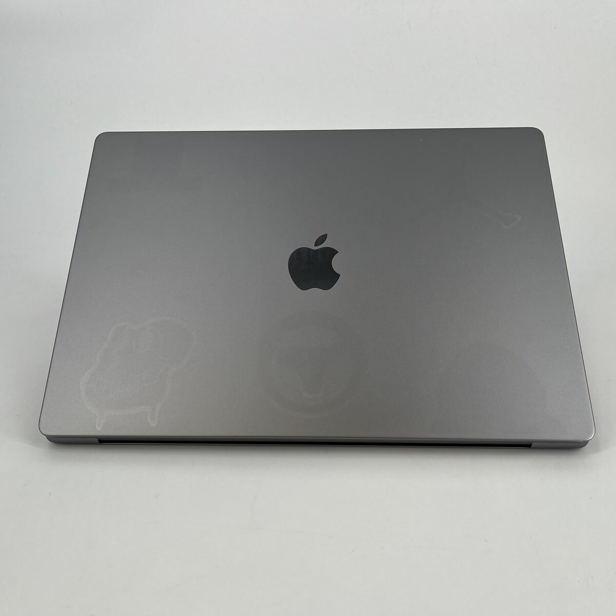 MacBook Pro 16 2021 M1 Pro 10-Core - 16-Core GPU 16GB 512GB MacBook Pro 16 2021 M1 Pro 10-Core - 16-Core GPU 16GB 512GB
