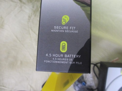 jaybird securefit wireless freedom sprint bluetooth ear buds wired neck used - Picture 12 of 12