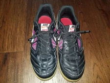 Supreme 27.5cm Futsal Shoes Ar9821-001 Size 9.5 Black Sneaker 