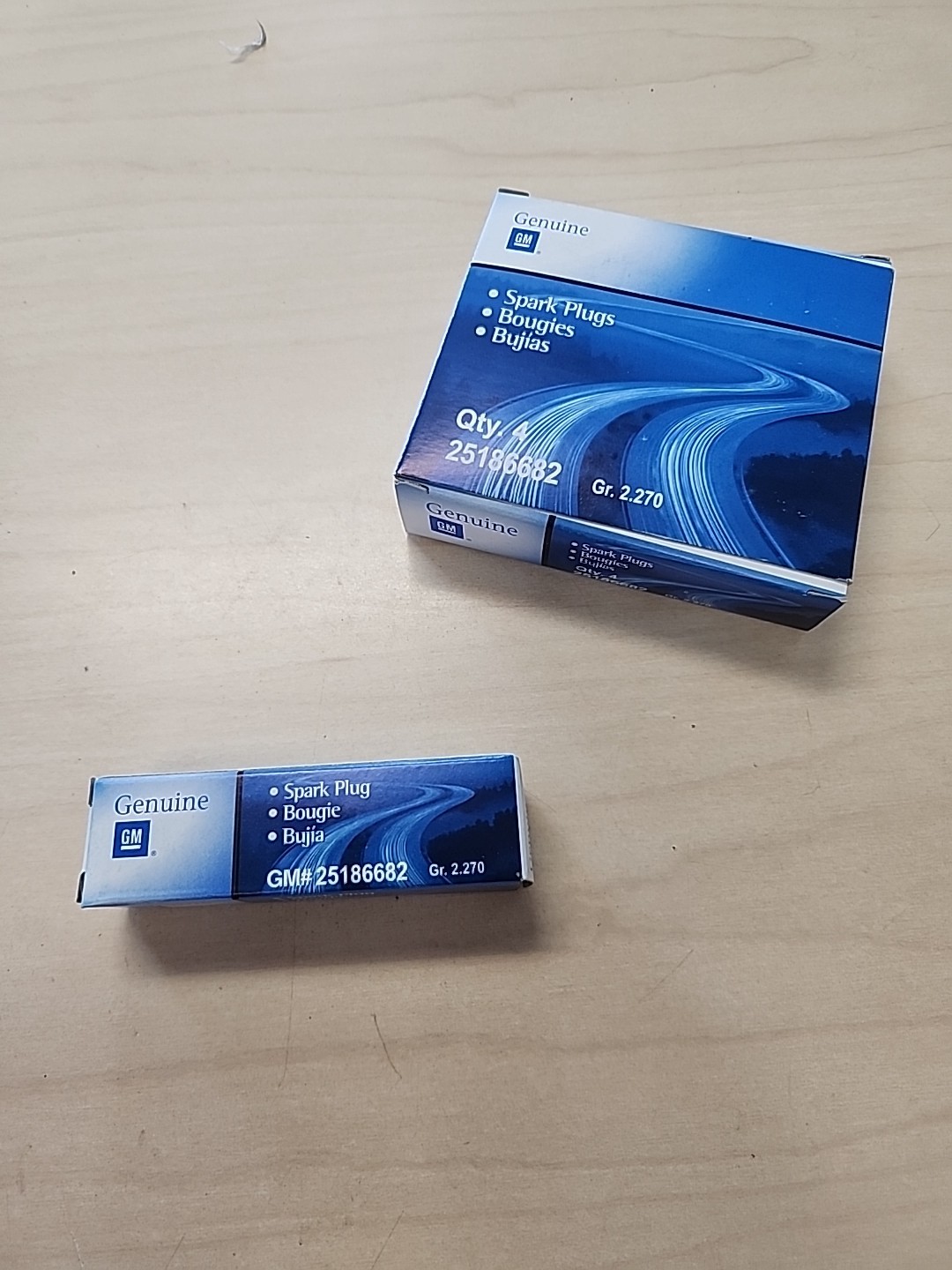 GM#25186682 Conventional Spark Plug NOS