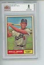 1961 Topps Wally Moon #325 Los Angeles Dodgers BVG 8 NM-MT