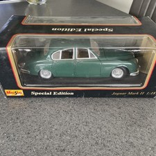 1:18 Maisto 1959 Jaguar Mark II 3.8 Green,Tan Interior Special Edition Boxed NEW