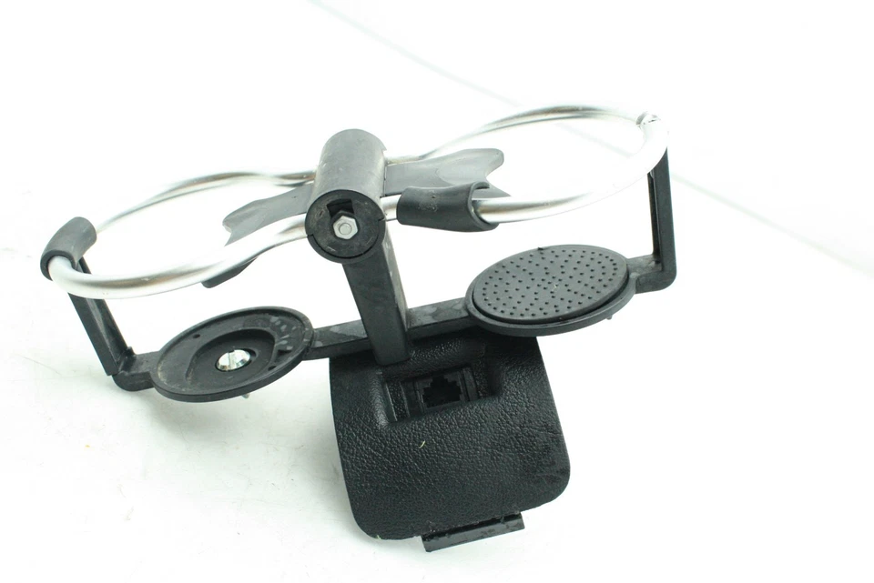 Portavasos trasero Audi TT 2001 sin soporte para teléfono celular B3718 Foto 3 de 4