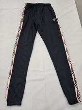 Umbro Herren Trainingshose schwarz/pink Raute...