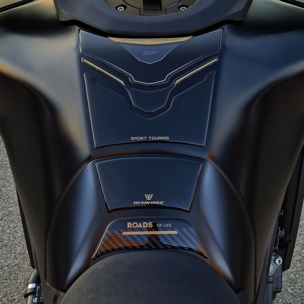 3D Gel Aufkleber Motorrad Tank Pad Schutz Yamaha Tracer 9 GT 2025 Gold Kompatibe-image