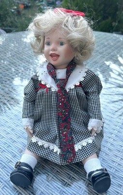 Vintage Porzellan Puppe Peanut (38 cm) von The Ashton-Drake Galleries, 1992