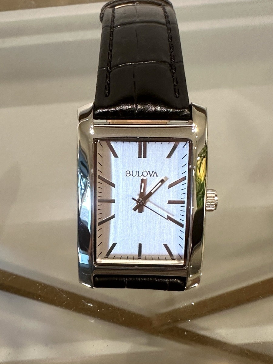 Bulova メンズ 時計 シルバー レザー バンド Bulova 96A156 Mens Watch Corporate 24 mm Stainless Steel case
