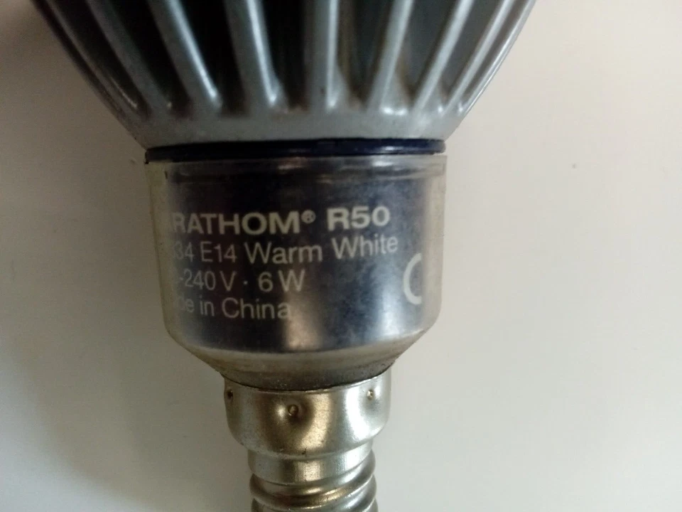 Faretto OSRAM Spot Parathom R50 6W 3 led E14 220-240V - Immagine 4 di 4