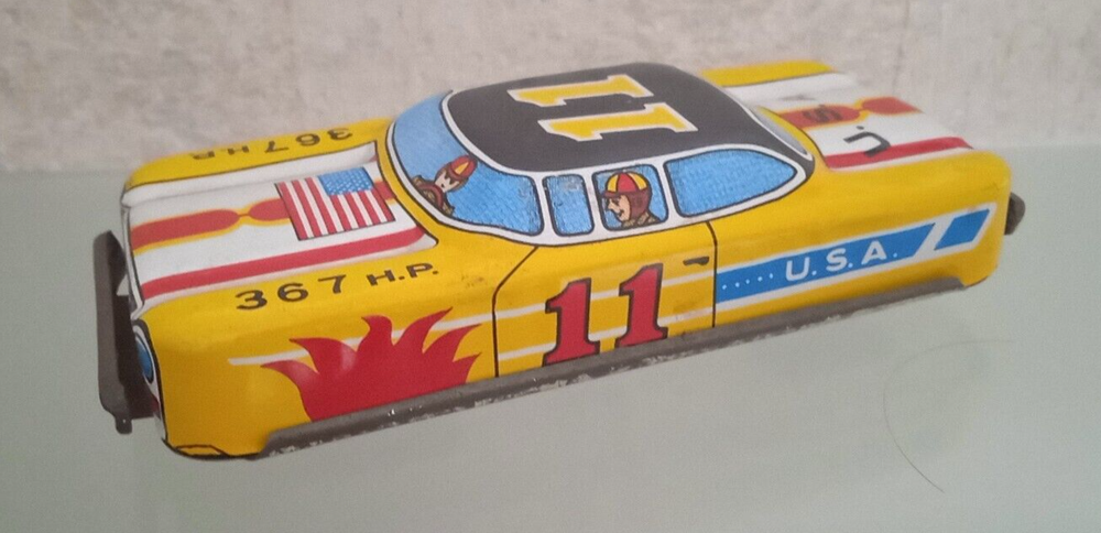 Vintage COUNTRY Tin Toy Friction RACE Car No. 11 USA 367 H.P. Made In Japan 6544