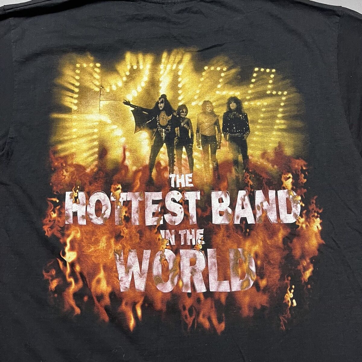 Vintage 1996-97 Kiss Alive/Worldwide Tour Concert T-Shirt Vintage 1996-97 Kiss Alive/Worldwide Tour Concert T-Shirt