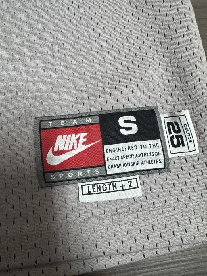 Camiseta cosida trébol de la NBA vintage Nike Boston Celtics Paul Pierce #34 para hombre S Foto 2 de 4