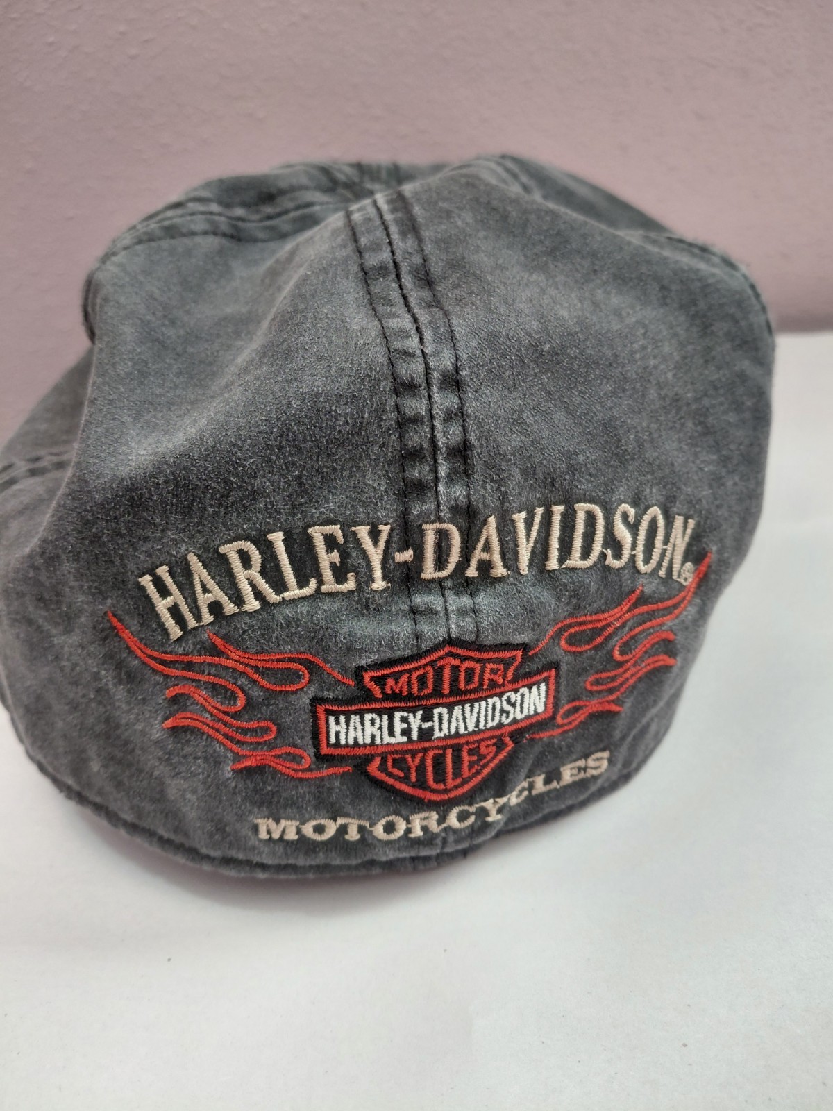 Harley Davidson Genuine Motorclothes XL Flat Cap Hat Dark Gray