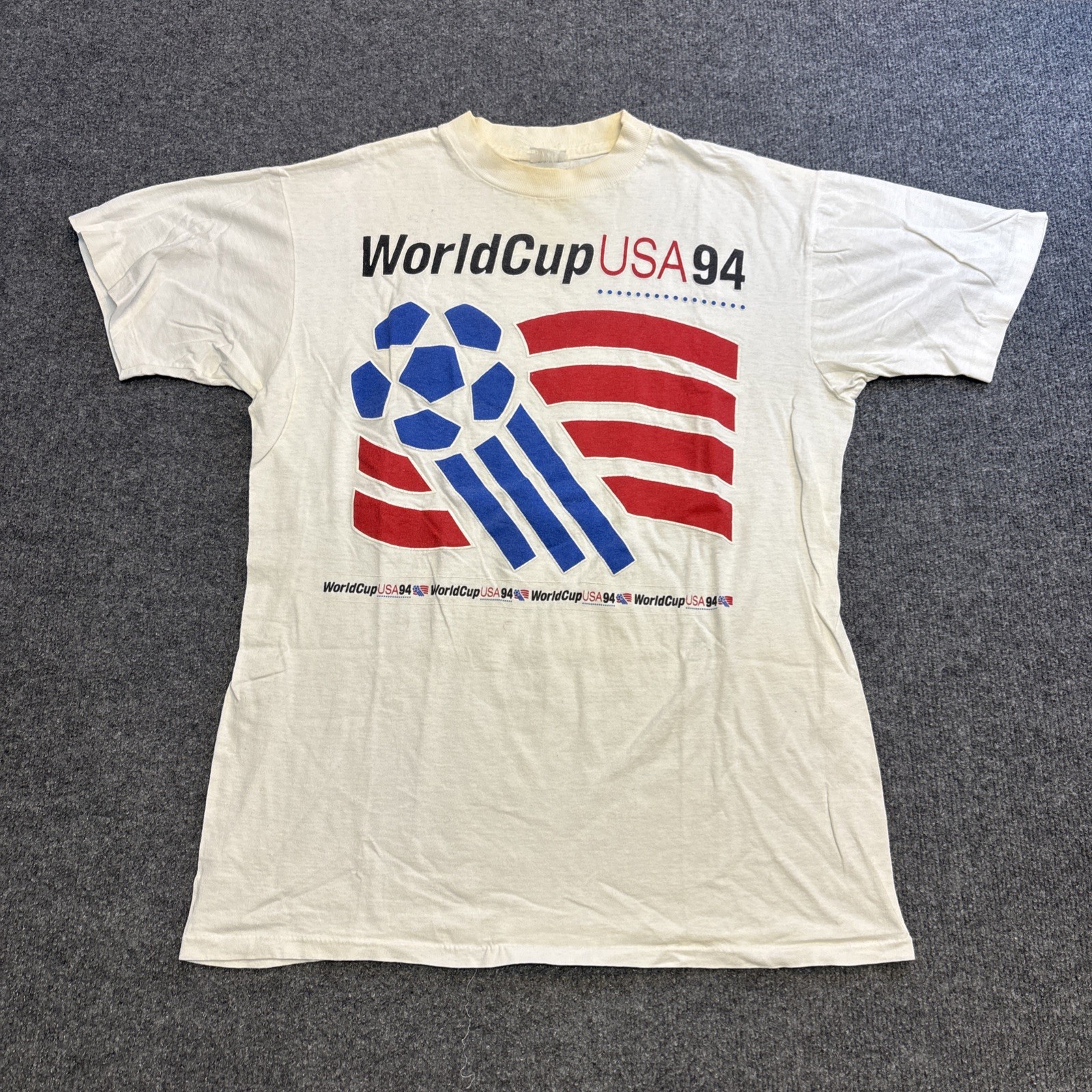 Vintage FIFA World Cup USA 94 Men’s L Gray Graphic Tee Short Sleeve