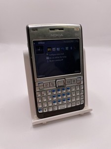 Nokia E61i silber entsperrt 60 MB 2,8" QWERTY WLAN Symbian Handy Smartphone
