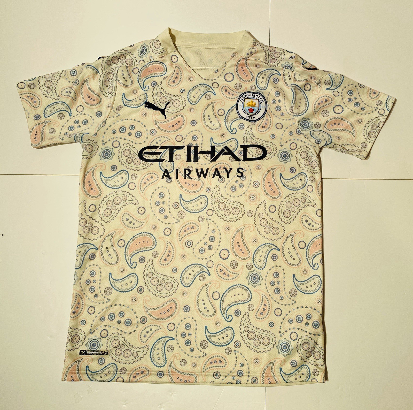 Puma Manchester City 2020/21 Third Soccer Jersey Paisley Men’s Size Medium