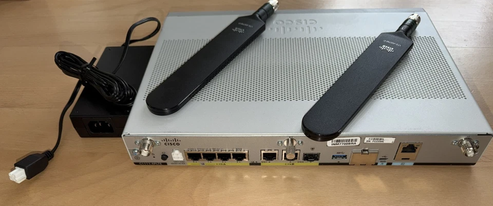 CISCO C1111-4PLTEEA -smart- - Bild 1 von 1