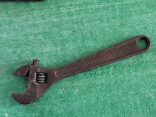 VINTAGE J.H.WILLIAMS & CO.  8" SUPERJUSTABLE CRESCENT WRENCH MADE IN USA