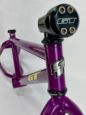 2006 GT MACH ONE PRO 20” BMX Frame Set Extras Piston Purple Mid