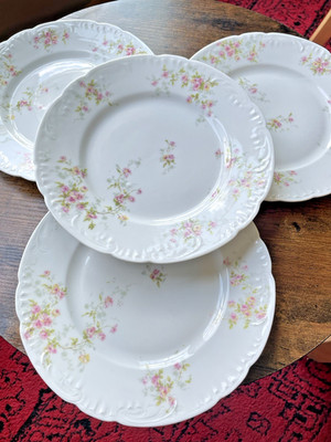 4 Luncheon Plates Theodore Haviland Limoges Schleiger 150-5  Floral 9'' Set VTG