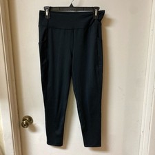 Black high-waisted leggings with pockets