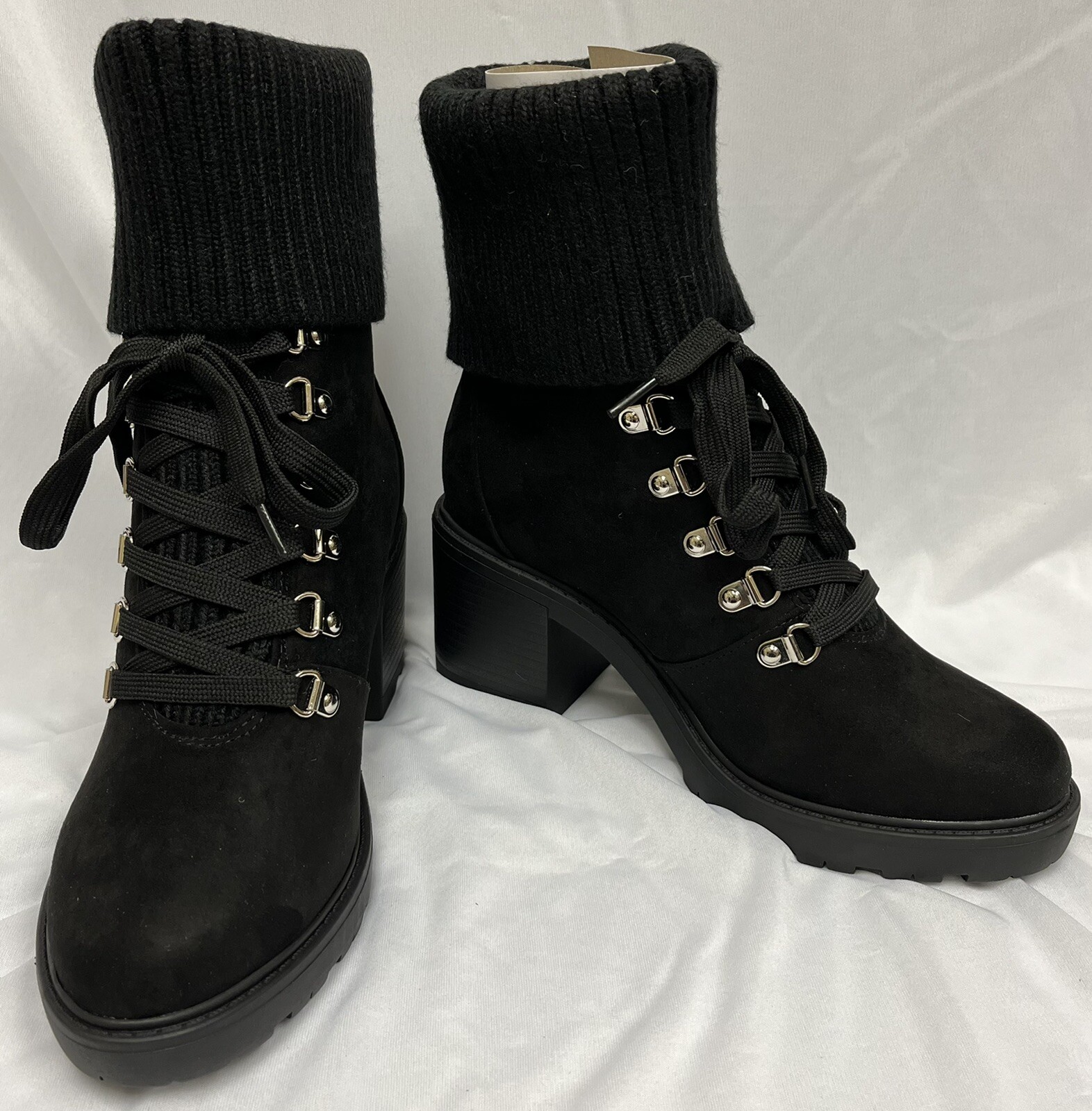 JustFab Black Camber Fold Over Lace Up Boots NEW Size 7 Free
