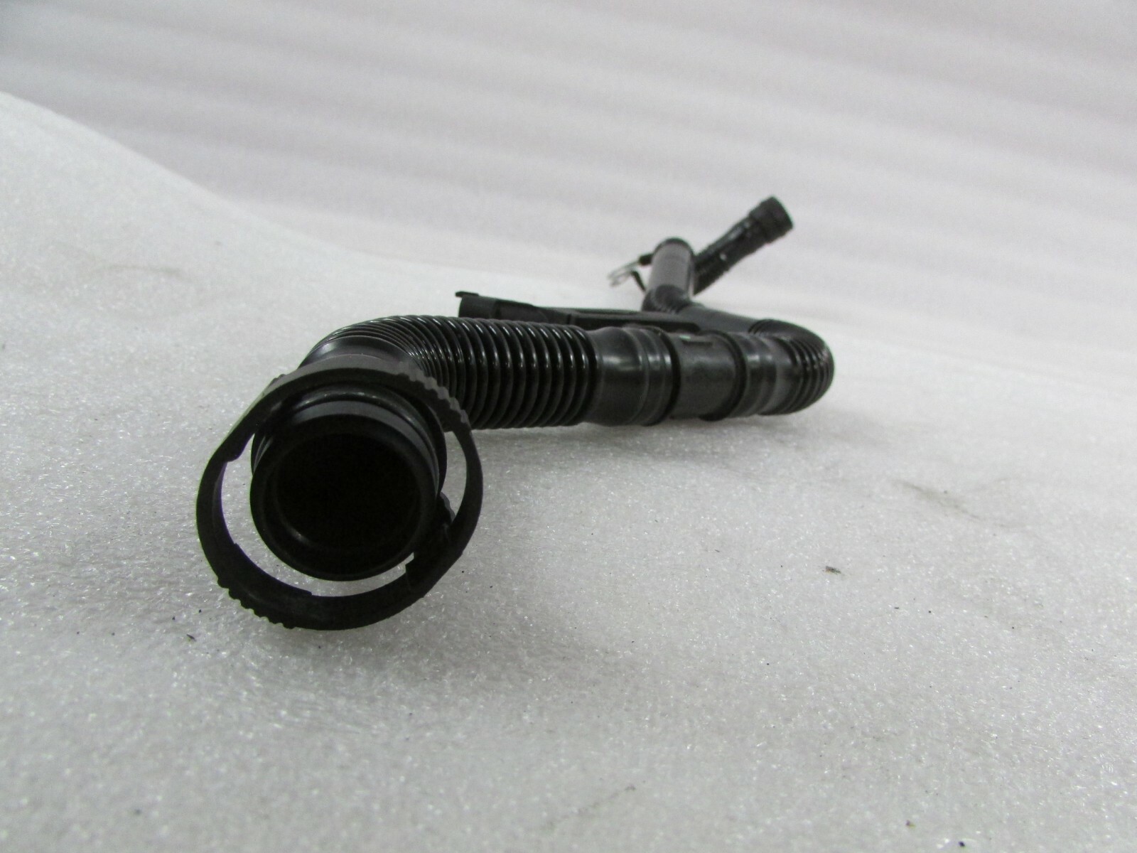 Ferrari 488, Air Pump Side Hose, Used, P/N 313300