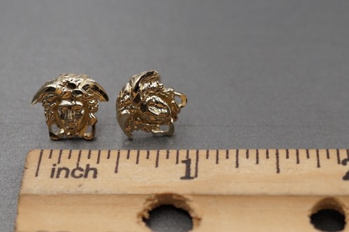 10K Solid Yellow Gold 0.5" Diamond Cut Medusa Head Stud Earring. - Picture 7 of 10