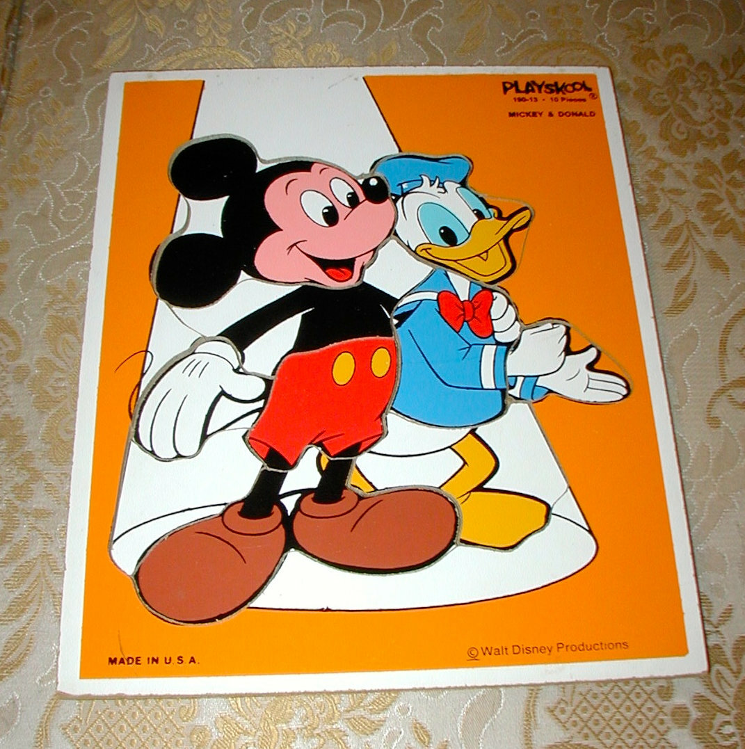 Vintage Mickey Mouse & Donald Duck 10-piece jigsaw puzzle