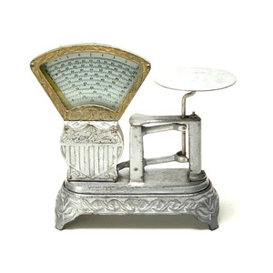 National Store Specialty Candy Scale