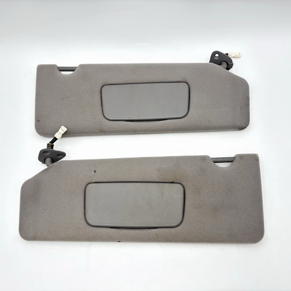 Juego de parasol izquierdo derecho Toyota Solara 2004-2008 cupé gris iluminado OEM Foto 2 de 4