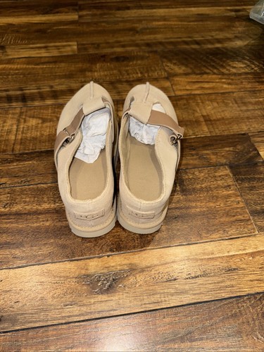 UGG Women's Goldenstar Hi Clog/ Sand/ Size 8 - Picture 3 of 5