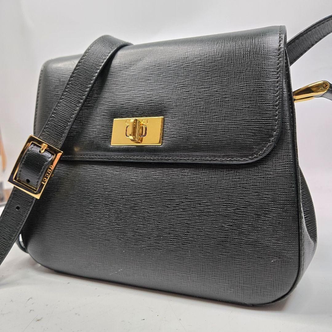 GUCCI Vintage Olive Green Saffiano Leather Interlocking Flap Crossbody Bag-image