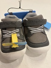 Munchkin by Stride Rite Size 5M Baby Miller Walking Shoe Two Tone-Grey MK008847H