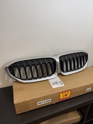 Genuine OEM BMW G20 G21 Front Kidney Grille Assembly Chrome Black 2019-2022