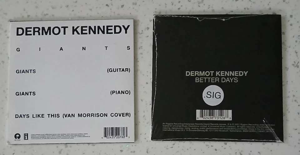 DERMOT KENNEDY - Giants & Better Days - SIGNED Autographed. CDs - Bild 2 von 2
