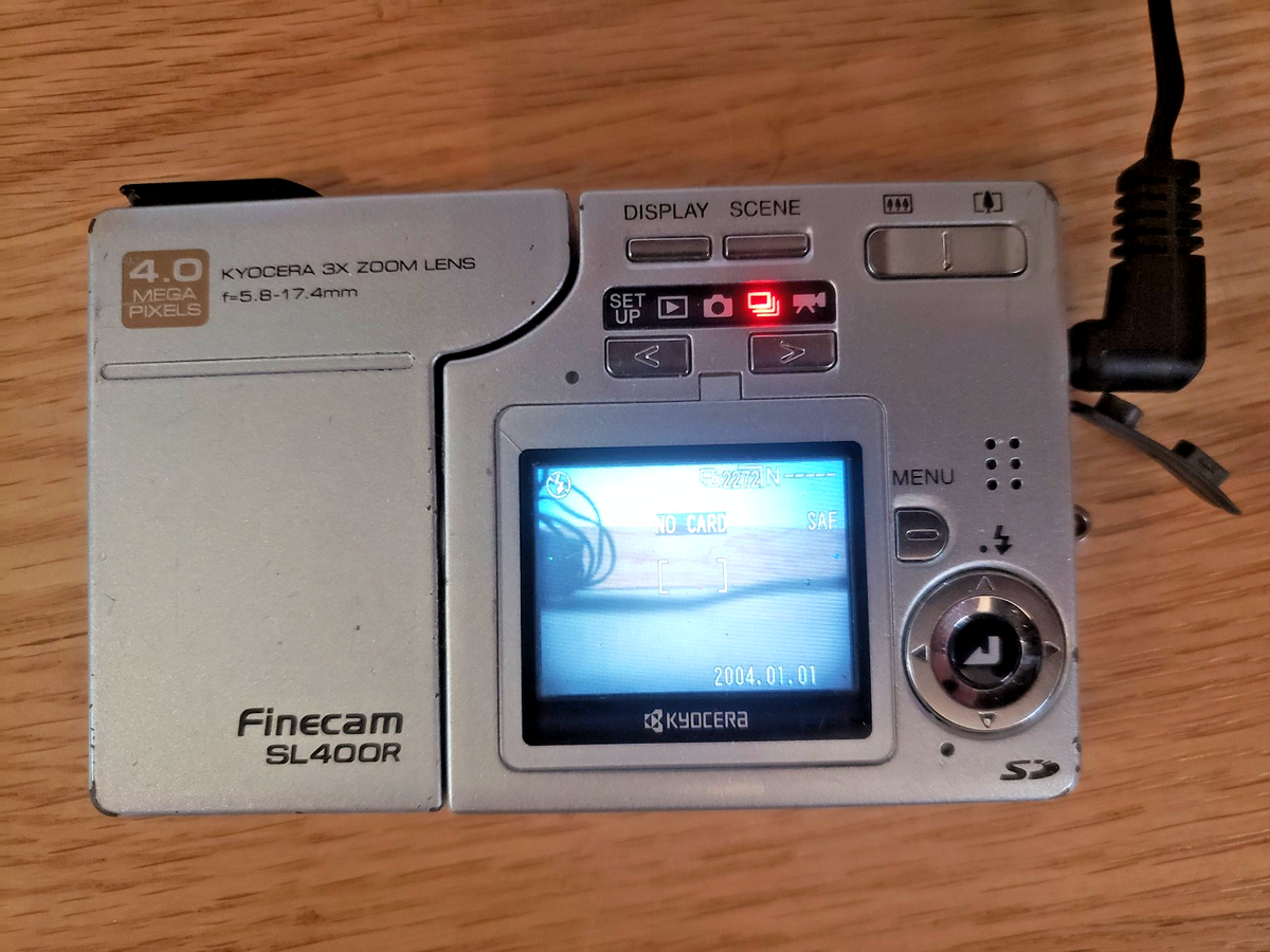Kyocera Finecam SL400R folding camera, working w/ accessories | eBay
