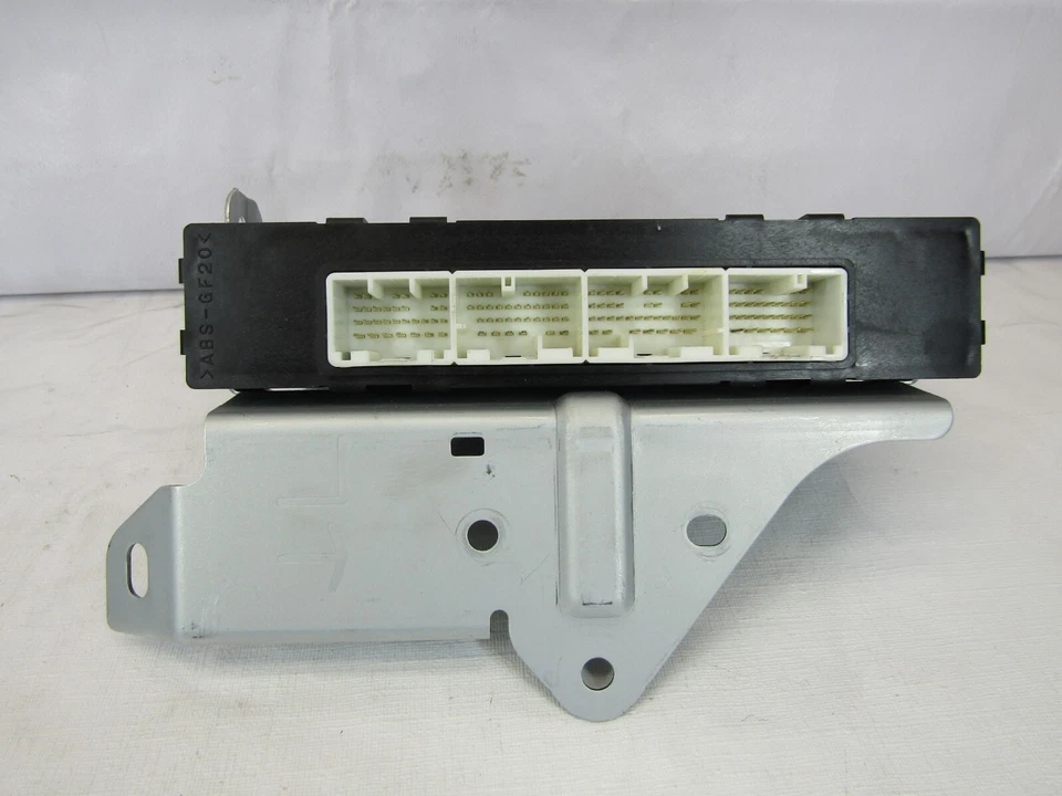 Subaru Legacy 2010 módulo antirrobo unidad integrada 88281AJ50A fabricante original Foto 3 de 4